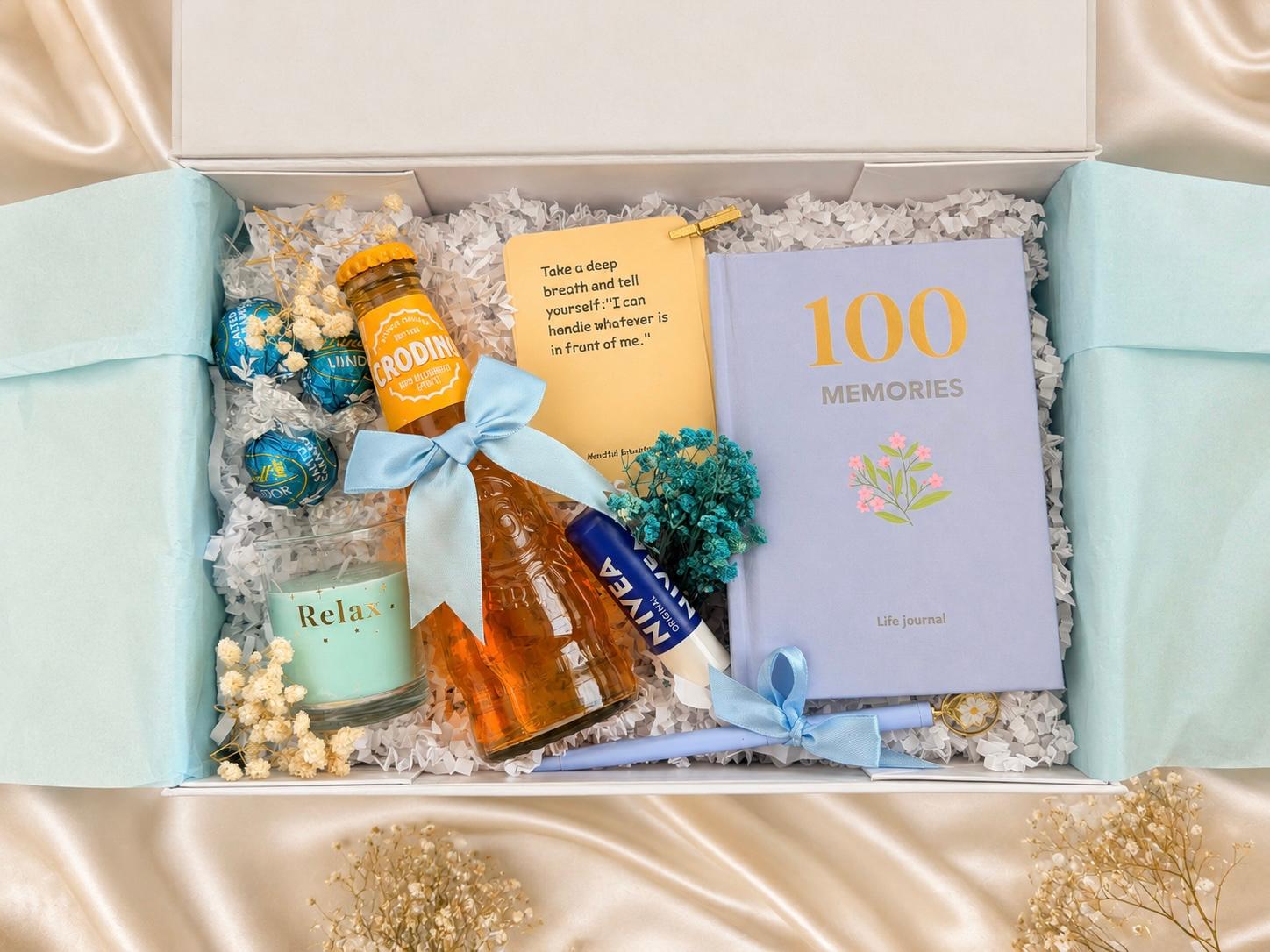 💙 Moments & Memories Gift Box
