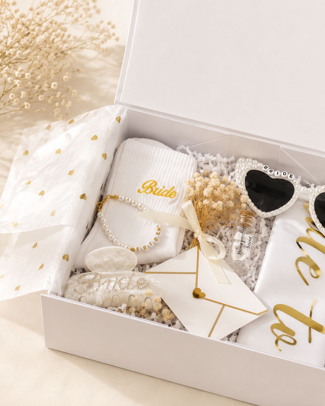 Bride To Be Gift Box 👰✨