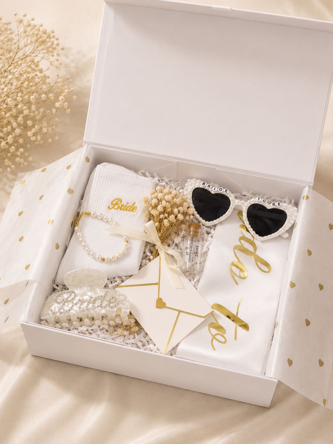 Bride To Be Gift Box 👰✨